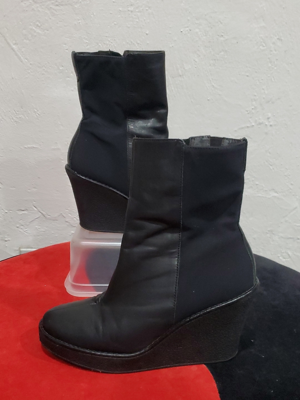 Donald J Pliner Tikle Leather Wedge Boots Size 6.5